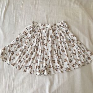 Brandy Mellville Flower Skirt✨🌻